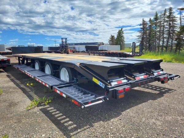 2025 Behnke Fifth Wheel High Clearance Sprayer Trailer