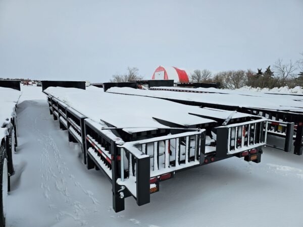 2025 Behnke STX 53′ Semi Style Sprayer