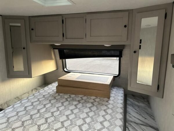 4CD2EDC4-9E07-4024-9348-BE96D822DC02.jpg 2025 Coachmen Apex 293 RLDS