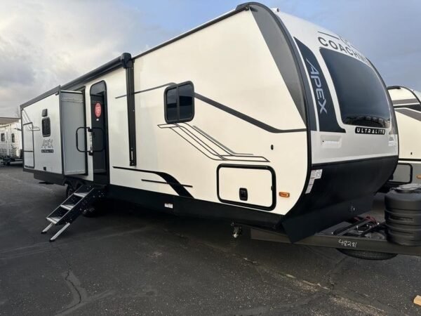 622BB1E8-7859-4997-9501-8CA3B7F3ABFA.jpg 2025 Coachmen Apex 293 RLDS