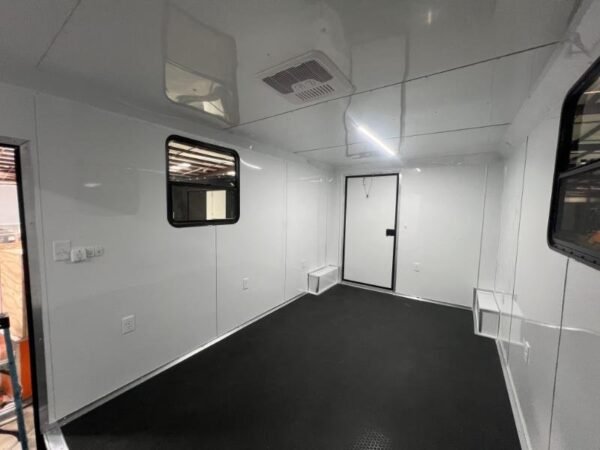 7.jpg Hybrid Enclosed Trailer 8.5x30TA