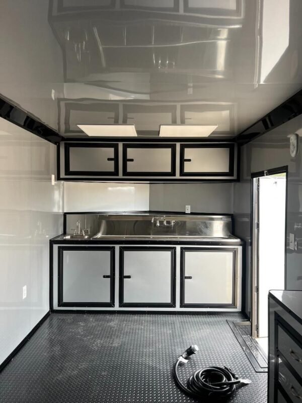 Tatinium Screened in Porch Trailer 8.5x24TA