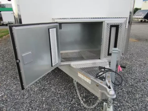 ATC-8.5X24-ALUMINUM-ENCLOSED-MOBILE-OFFICE-TRAILER-MOBILE-MARKETING-15.webp ATC 8.5 x 24 Aluminum Office Trailer Mobile Command Center