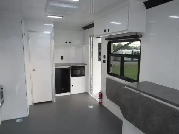 ATC-8.5X24-ALUMINUM-ENCLOSED-MOBILE-OFFICE-TRAILER-MOBILE-MARKETING-21-1.webp ATC 8.5 x 24 Aluminum Office Trailer Mobile Command Center