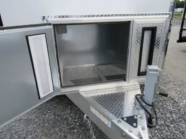 ATC-8.5X24-Aluminum-Enclosed-Mobile-Office-Trailer-Mobile-Marketing-Command-Center-15.webp ATC 8.5 x 28 Aluminum Office Trailer Mobile Command Center