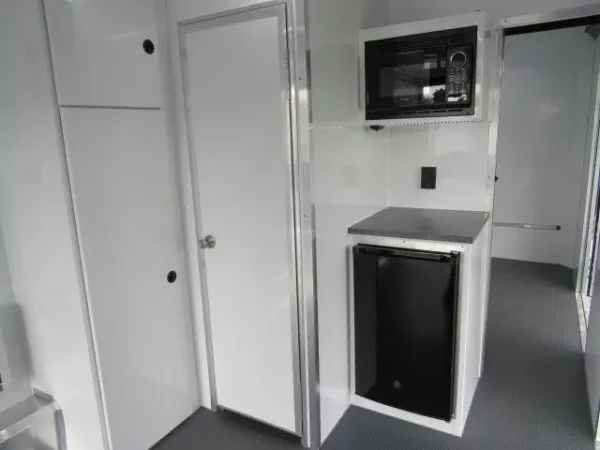 ATC-8.5X24-Aluminum-Enclosed-Mobile-Office-Trailer-Mobile-Marketing-Command-Center-21.webp ATC 8.5 x 28 Aluminum Office Trailer Mobile Command Center