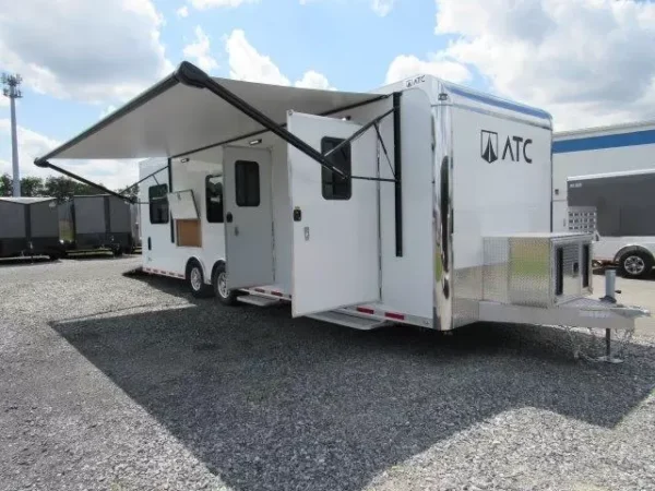 ATC-8.5X24-Aluminum-Enclosed-Mobile-Office-Trailer-Mobile-Marketing-Command-Center-29.webp ATC 8.5 x 28 Aluminum Office Trailer Mobile Command Center