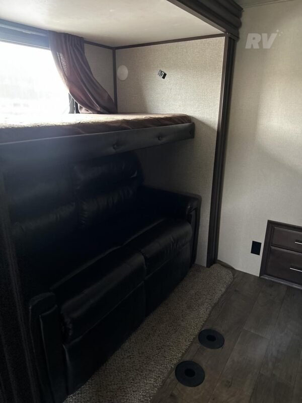 2019 JAYCO NORTH POINT 377RLBH