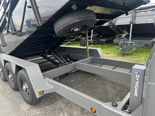 Bwise-7-x-16-Gooseneck-Dump-Trailer-Tri-Axle-Ultimate-Dump-Hydraulic-Gate-Dual-Jacks-Tarp-Kit-2.webp BWise 7 x 16 Gooseneck Tri-Axle Dump Ultimate Dump Trailer
