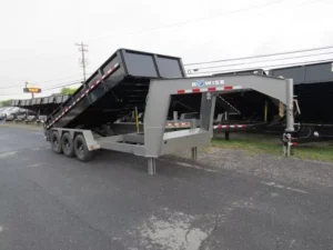 BWise 7 x 18 Gooseneck Tri-Axle Dump Trailer Hydraulic Jacks