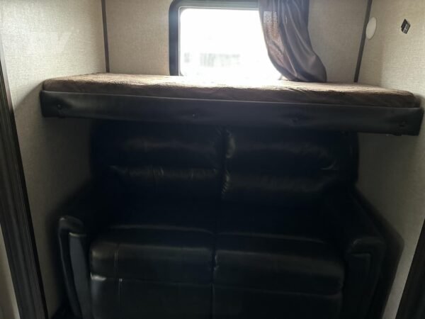 2019 JAYCO NORTH POINT 377RLBH