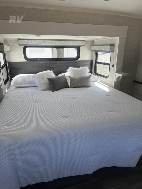 2025 JAYCO NORTH POINT 377RLBH