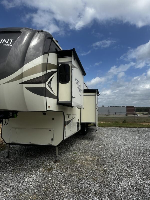 2019 JAYCO NORTH POINT 377RLBH