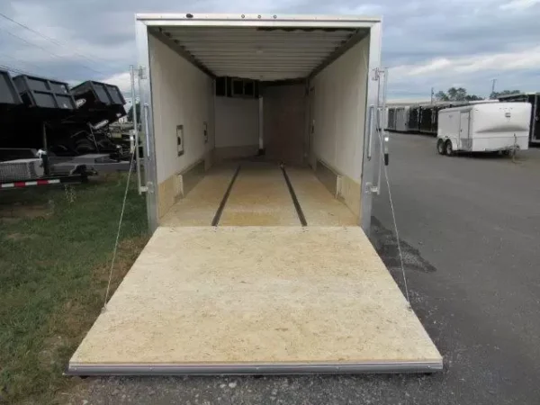 Sno-Pro-Stealth-7.5X18-V-Nose-Inline-Snowmobile-Trailer-Aluminum-2-2.webp Sno Pro 7.5 x 18 Snowmobile Trailer All Aluminum