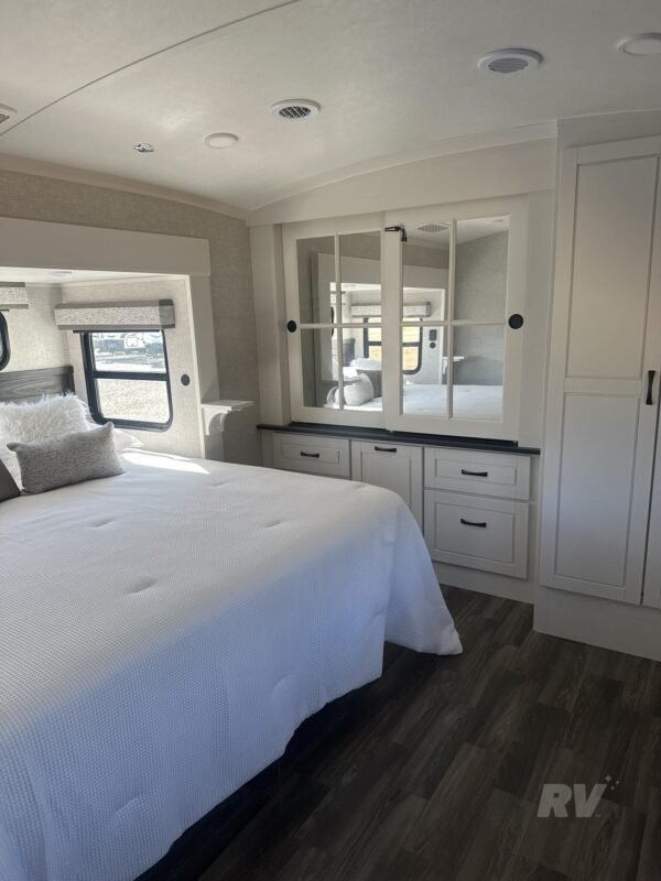 2025 JAYCO NORTH POINT 377RLBH