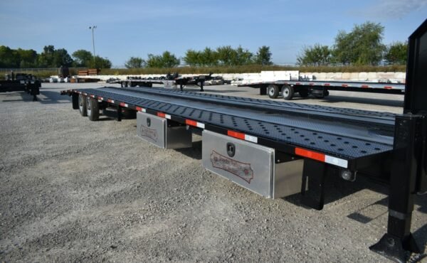 gooseneck1200.jpg Shipshe 53′ Gooseneck Trailer