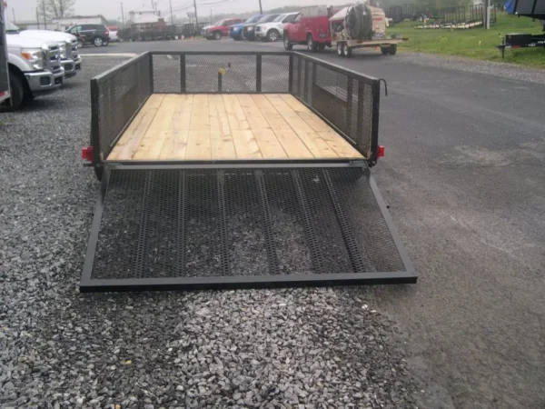 p-3009-carry-on-6-x-14-landscape-or-utility-trailer-with-ramp-gate-and-2-high-mesh-sides-6-1024x768-1.webp Carry On 6.4 x 14 Landscape Utility Trailer