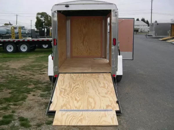 Homesteader 5 x 8 Enclosed Cargo Trailer