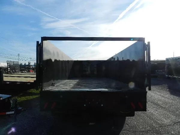 p-9947-big_tex_gooseneck_dump_heavy_duty_2_.webp Big Tex 92″ x 20′ Dump Trailer 25.9K